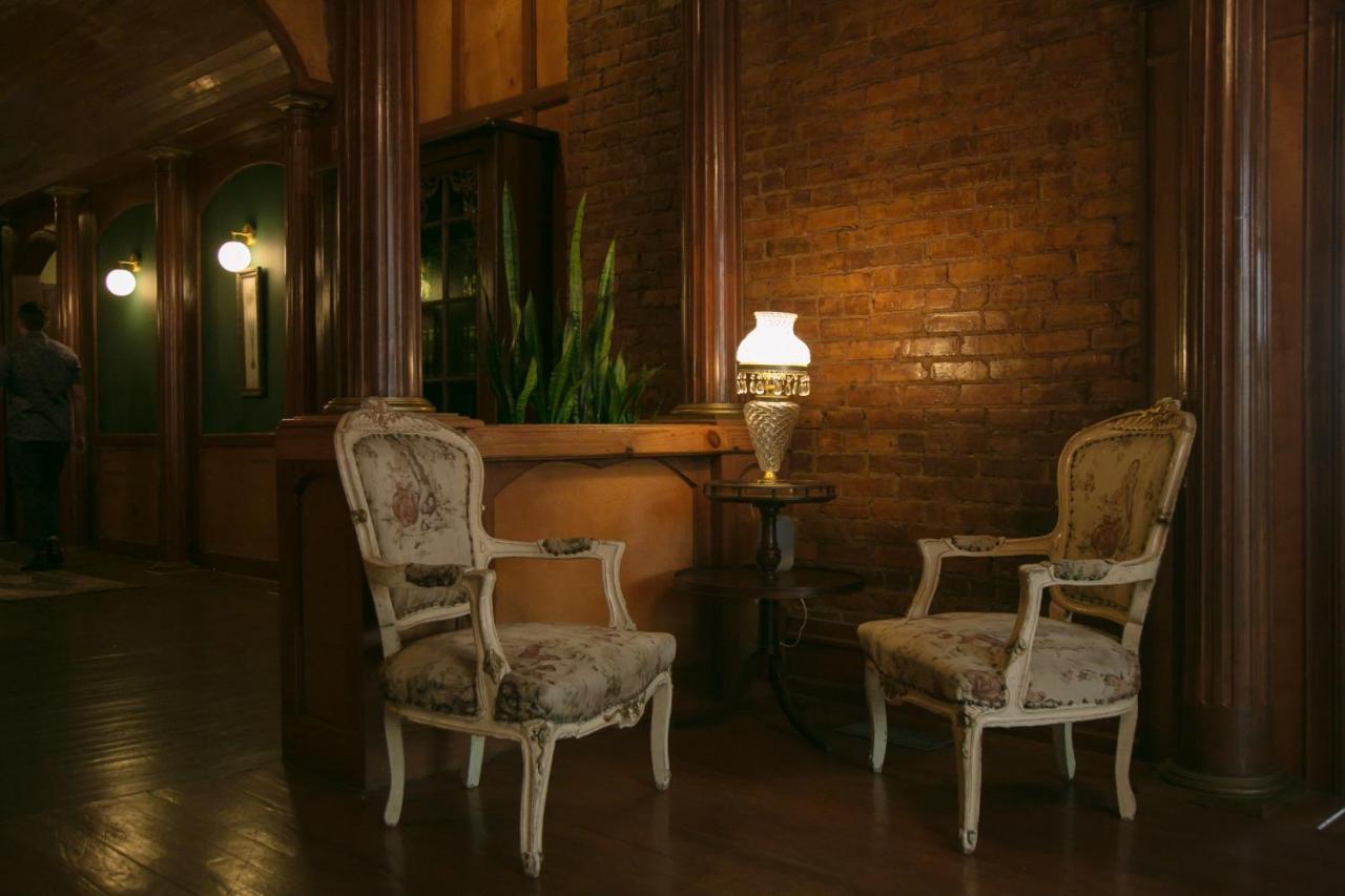 The Grand Hotel Hogansville Eksteriør bilde